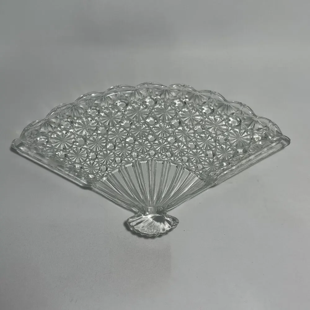 Vintage FENTON GLASS Clear VANITY FAN Tray DAISY & BUTTON Design 10.5